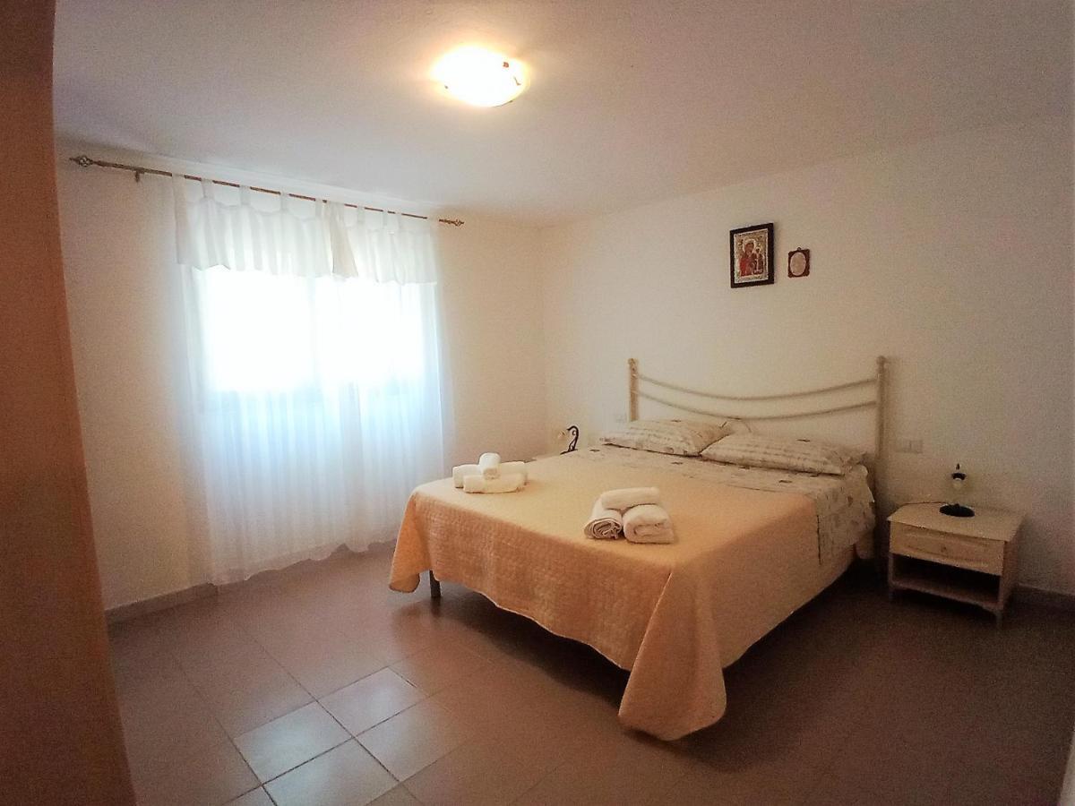 Case Vacanze San Silvestro Будоні Екстер'єр фото